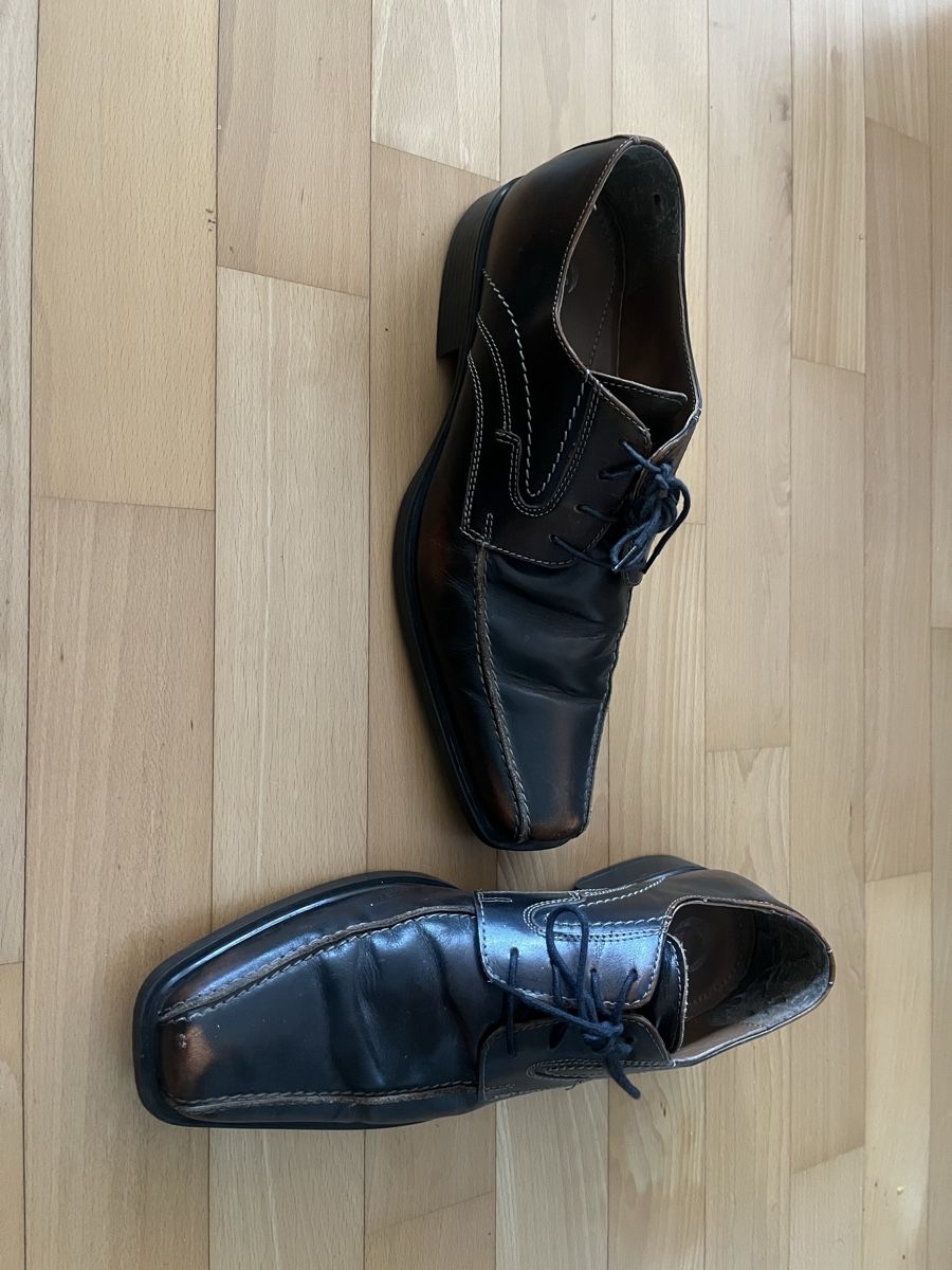 Scarpe da uomo: Bata Herren Schuhe, Gr. 43 – Usato da Stans venduto da Schneemann09 2