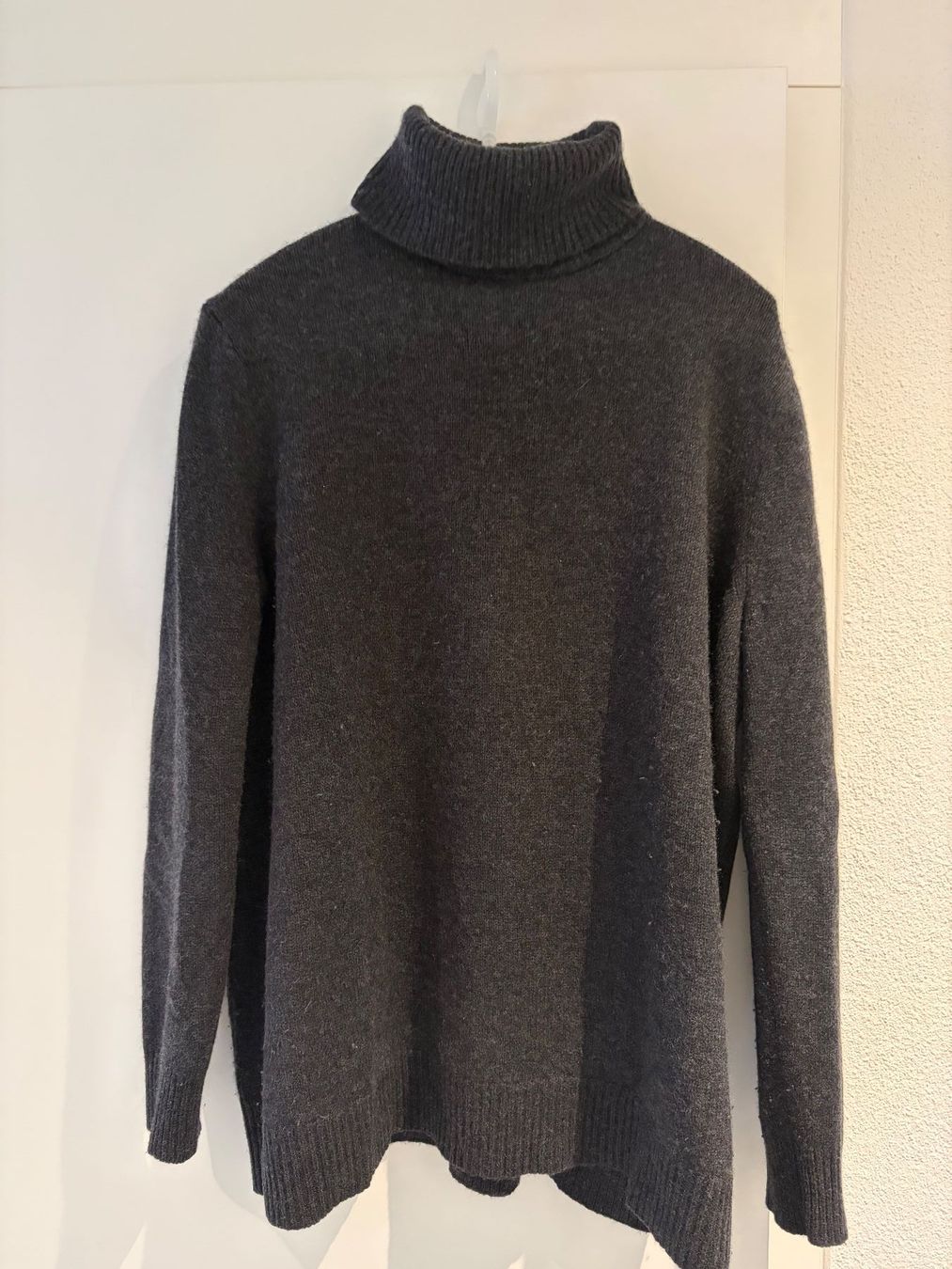Zara Maglioni & Felpe: Rollkragenpullover Kaschmir Zara – Usato da Dielsdorf venduto da Anthony111 1