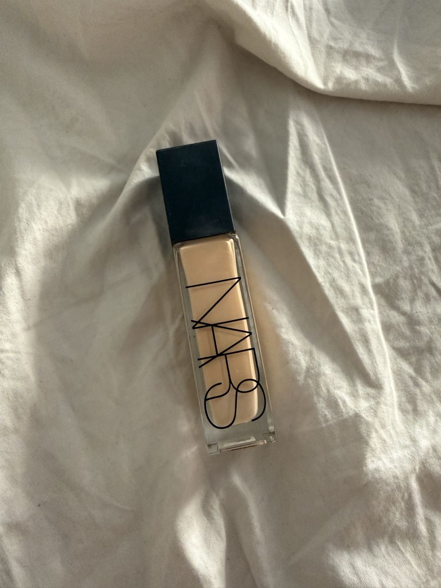Nars Maquillage: Nars Foundation 'deauville' – D'occasion à Münchenstein par michelle95