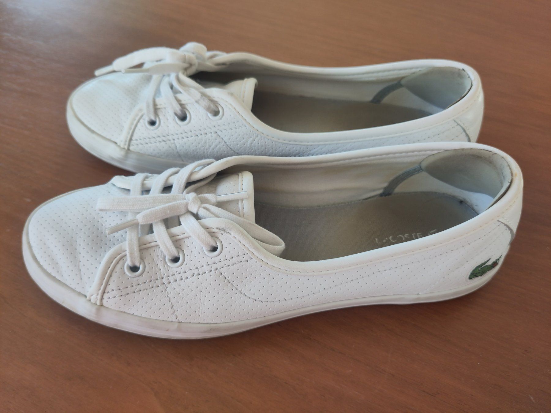 Lacoste Scarpe da donna: Lacoste - weiss - Grösse 37 - chic Sneaker-Ballerinas – Nuovo (secondo la descrizione) da Zürich venduto da Bischosa 1
