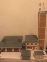 FALLER 130989 H0 Moderne Feuerwache mit Beobachtungsturm