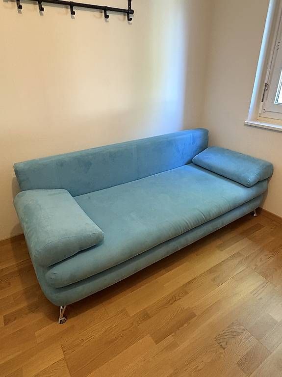 Sofas: Türkises Sofa – Gebraucht aus Glattbrugg von BALZA.