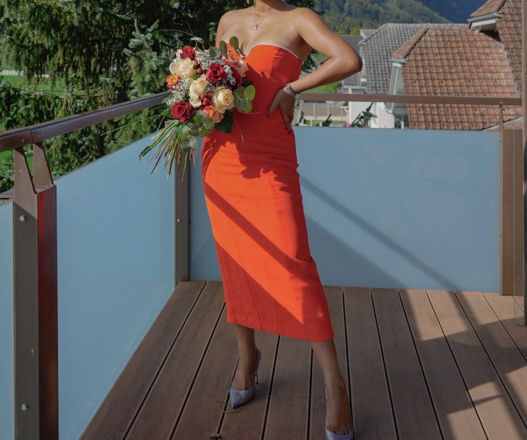 Mango Kleider: Kleid, Mango – Gebraucht aus Stäfa von yei_8vlc