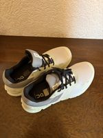 on cloudrunner jogging schuhe