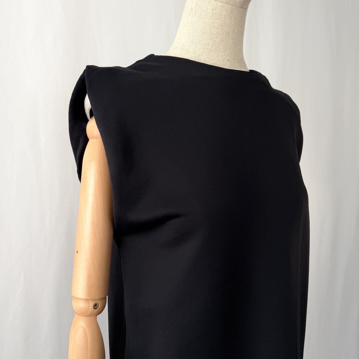 Vestiti: THOM KROM New Dress – Nuovo (secondo la descrizione) da Emmen venduto da Colette-Juliette 1