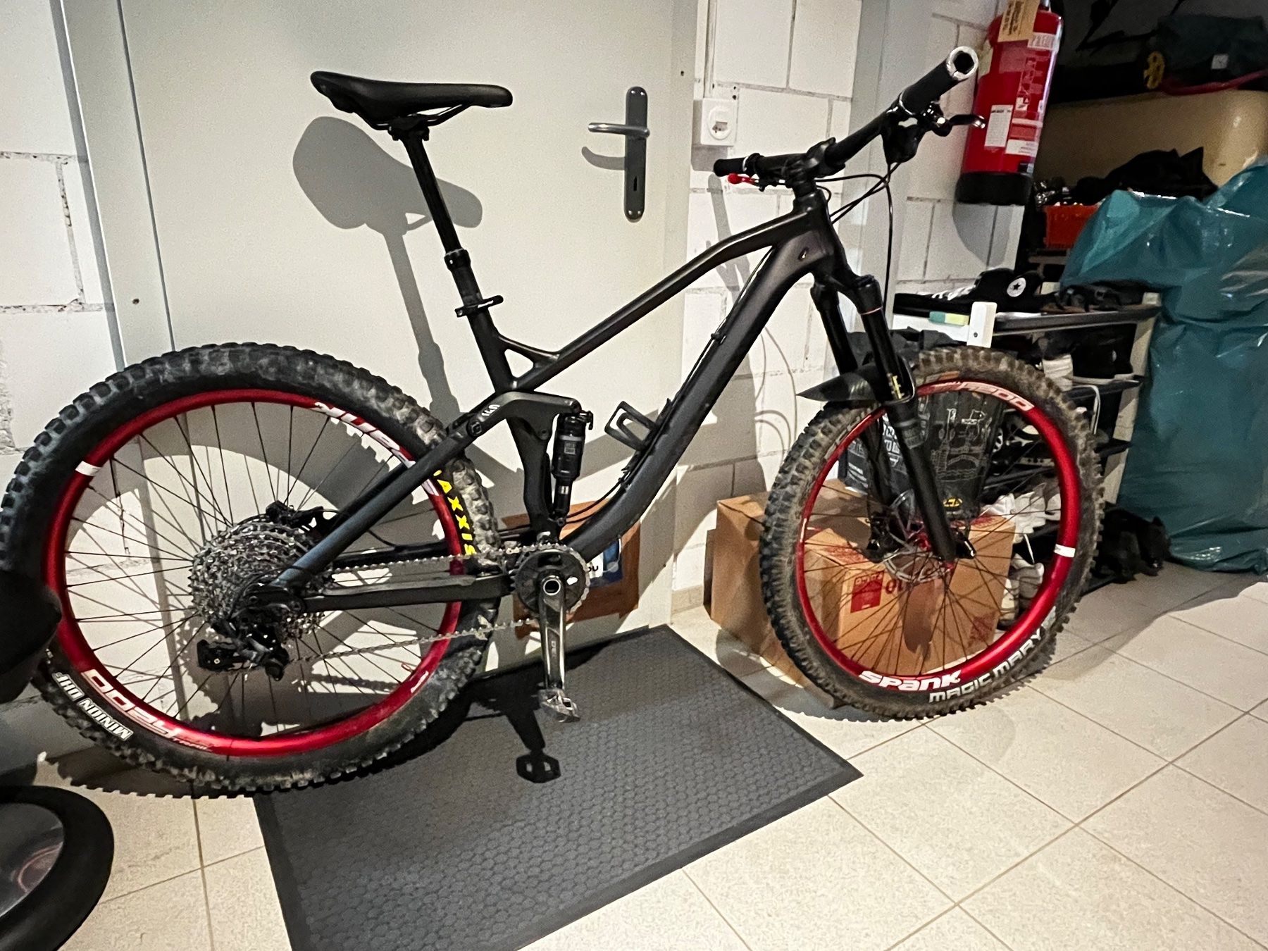 Canyon Biciclette: Canyon Spectral AL 27,5 Grösse M – Usato da Frauenkappelen venduto da jensitiger77