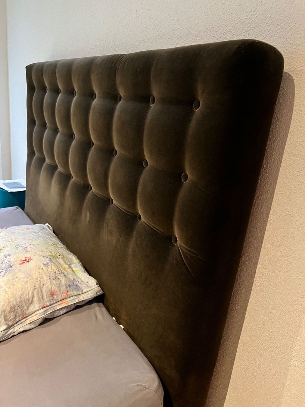 Betten: Verkaufe 160x200 m Bett – Gebraucht aus Baar von Ma_D1 2
