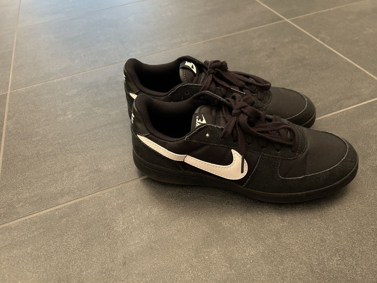 Nike Scarpe da uomo: Nike Sneaker, Grösse 39 – Usato da Unterlangenegg venduto da Dodo2108 1