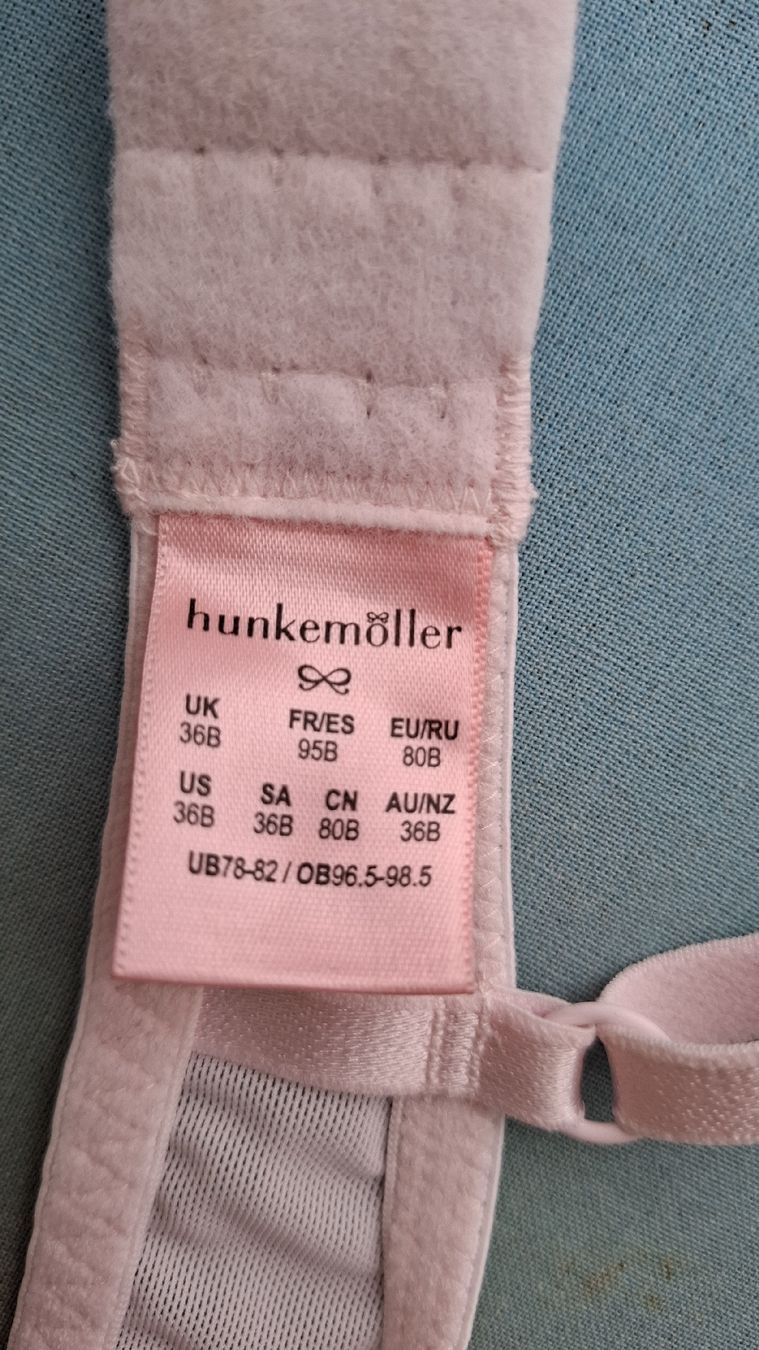 Hunkemöller Autres dessous: BH Hunkemöller B80 – Neuf (Voir description) à Balzers par mackfose 1