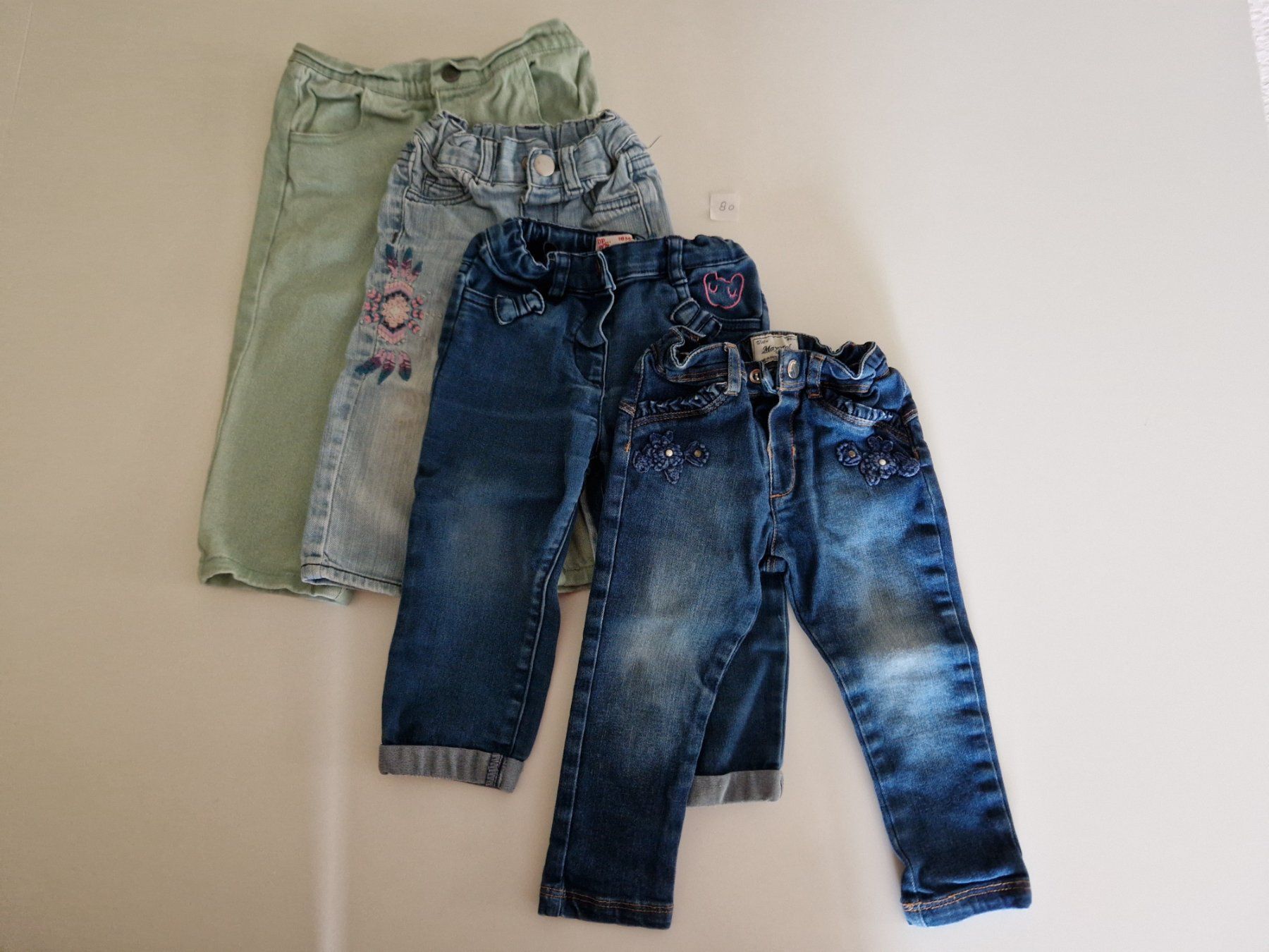 Lotti & Set di vestiti: Kleiderpaket 37 Teile Mädchen 80 – Usato da Unteriberg venduto da JMarty 4