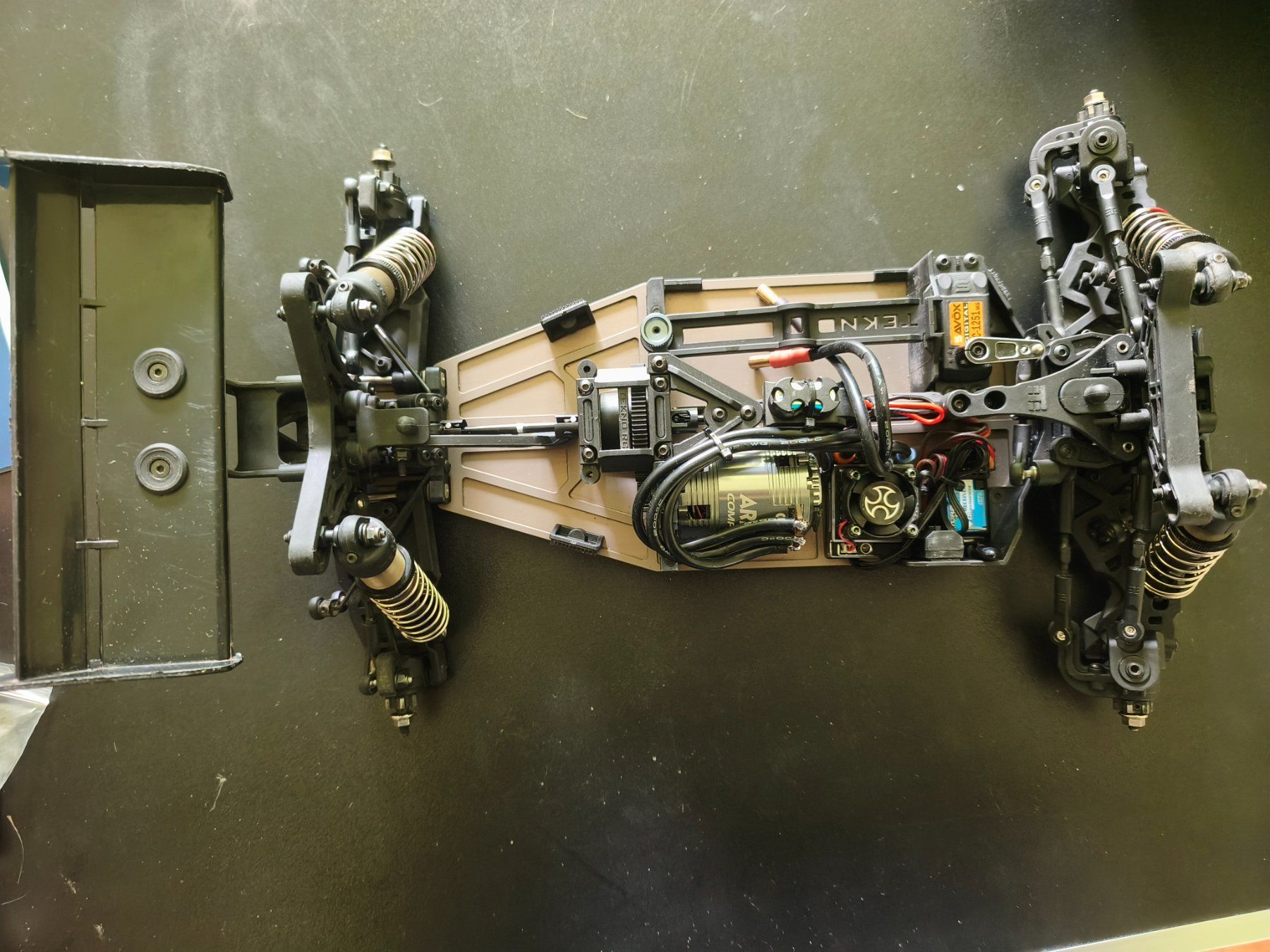 Tekno Modellismo RC: TEKNO RC EB410.2 Elektro 4WD Buggy – Usato da Mollis venduto da Isbjoern 3