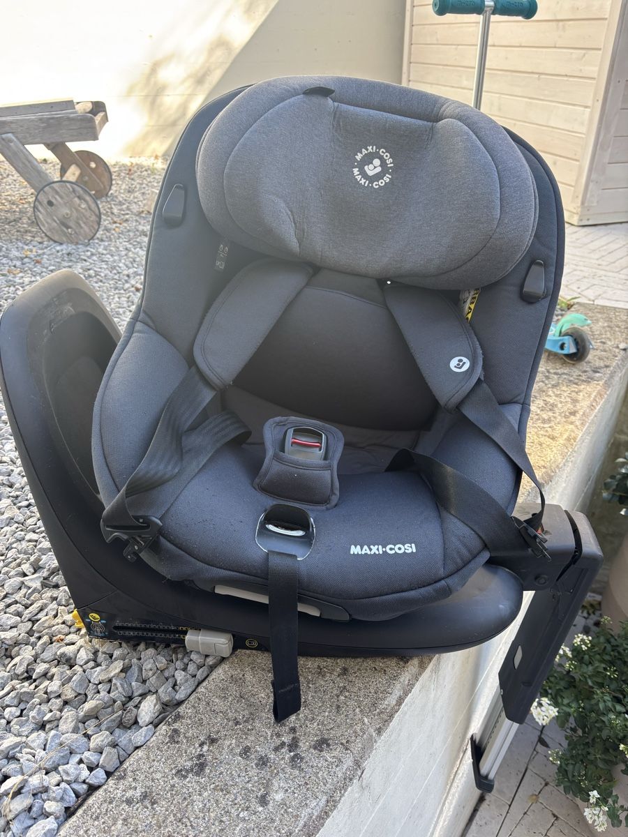 Maxi-Cosi Seggiolini per auto: Maxicosi Autositz drehbar – Usato da Uitikon Waldegg venduto da SueBue 3