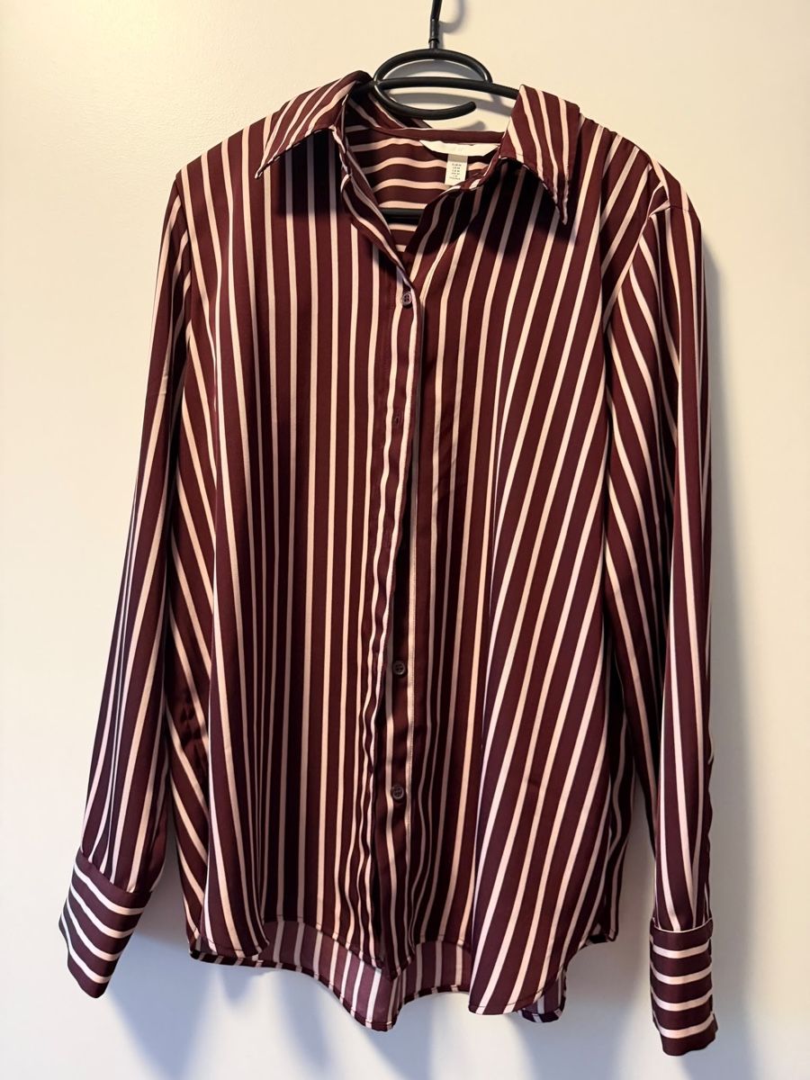 H&M Camicette: NEU trend Bluse Weinrot Gestreift Grösse M  – Nuovo (secondo la descrizione) da Aarburg venduto da manju2007