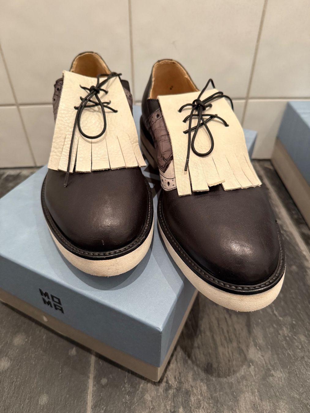 Moma Scarpe da uomo: Moma Schuhe Farbig Gr. 42 – Usato da Chur venduto da spicebone 5