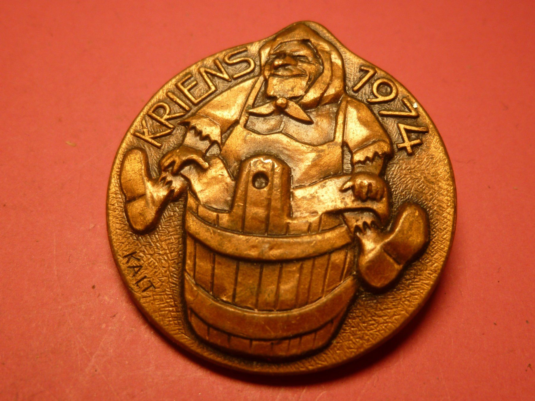 Plaquettes & Badges: KRIENS 1974 BRONZE – D'occasion à Ried (Muotathal) par Mandarin02