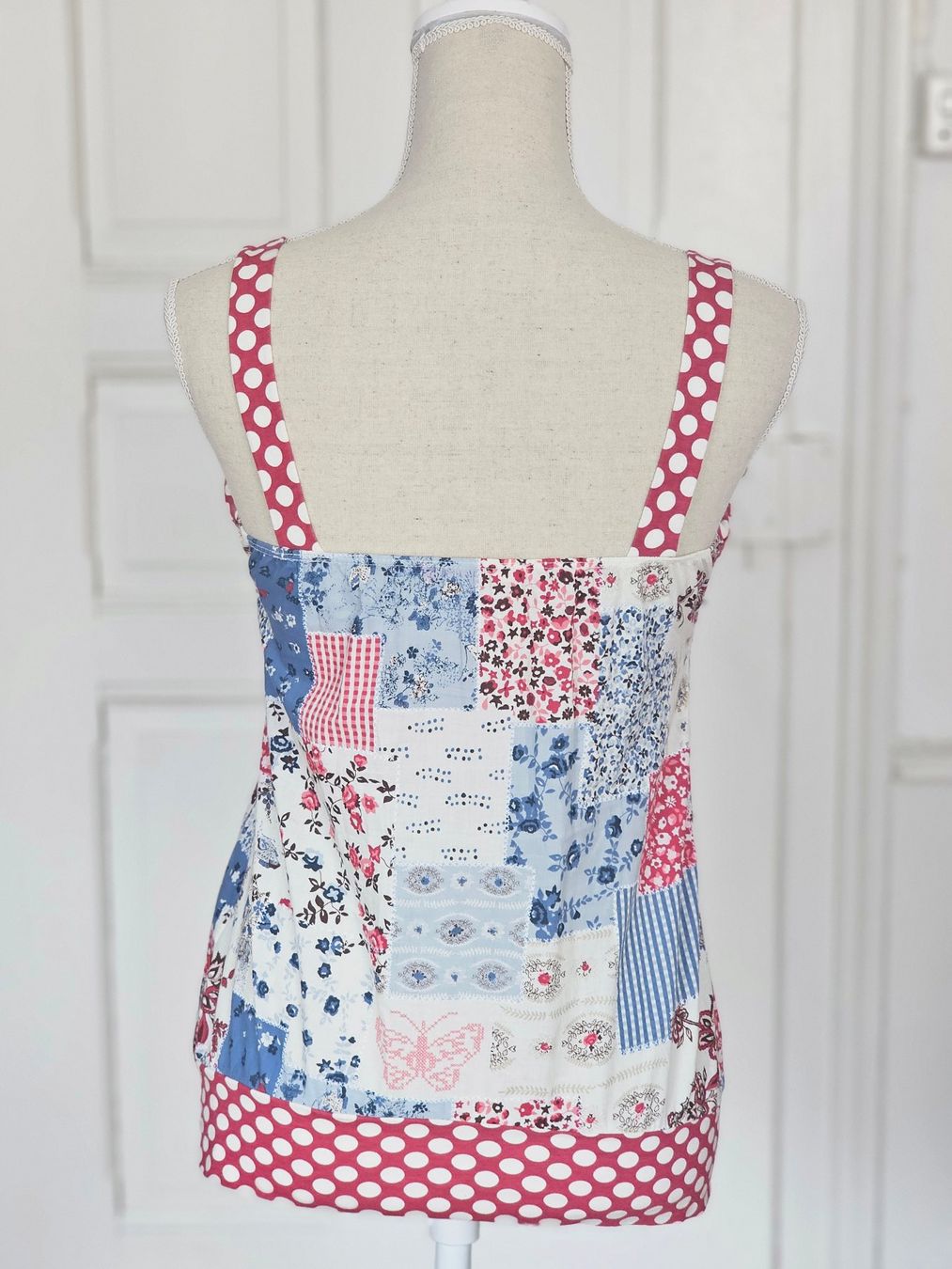 Top: Verspieltes Top Patchwork Fornarina Gr. S – Usato da Ried-Brig venduto da Zzyzx 2