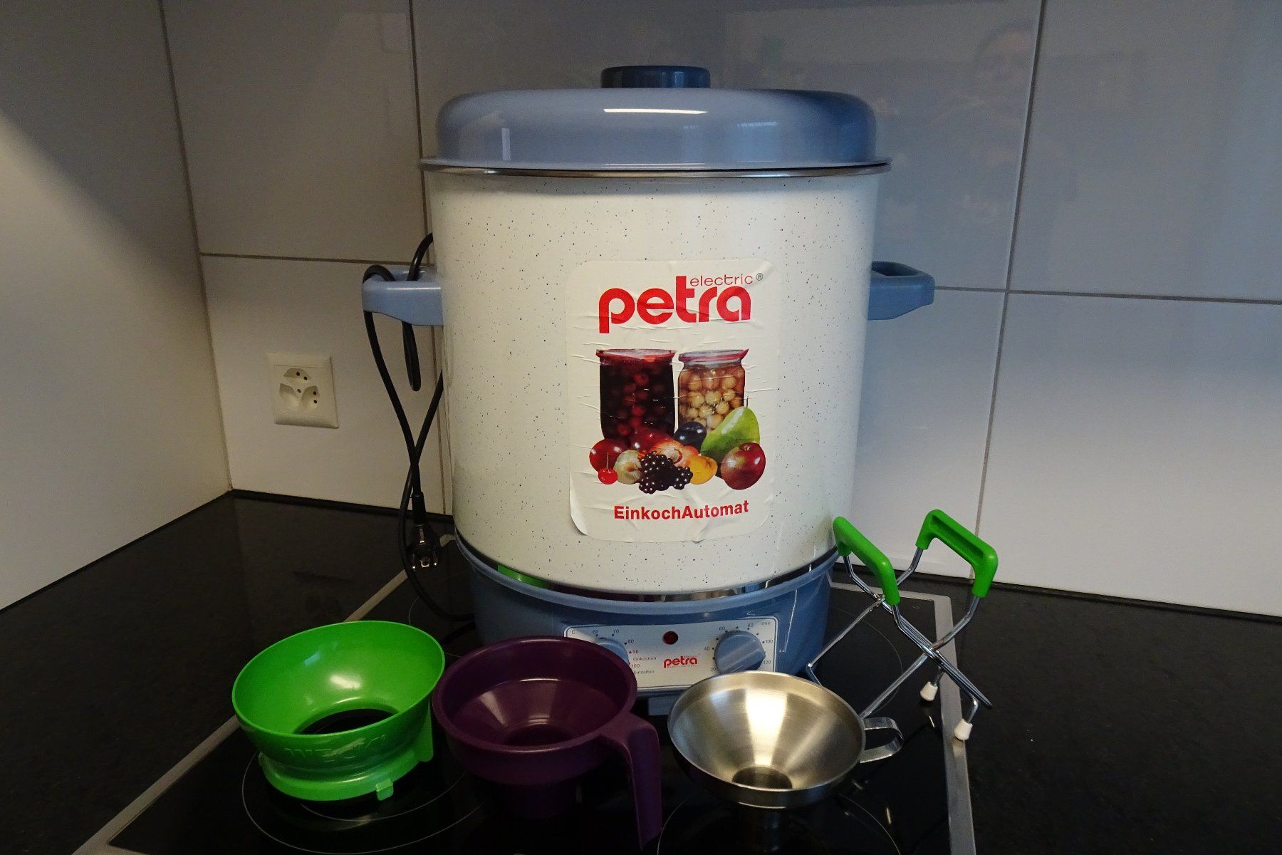 Weck Contenitori & Simili: Weck Gläser mit Einkochautomat Petra, Riesen-Set – Usato da Wil SG venduto da marmid 7