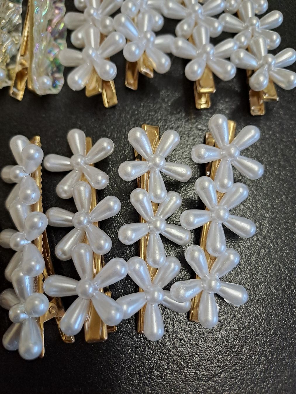 Accessori per capelli: Restposten 40 Haarklammern Perlen – Nuovo e nell'imballaggio originale da Uznach venduto da Walaylatiere 1