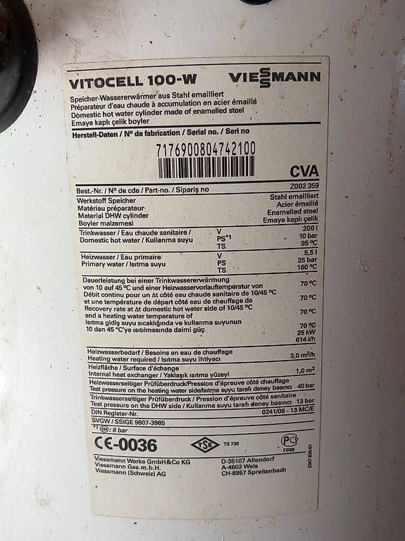 Sanitari: Heisswasser Boiler aus Stahl emailliert – Usato da Moosseedorf venduto da mir_xw2z 1