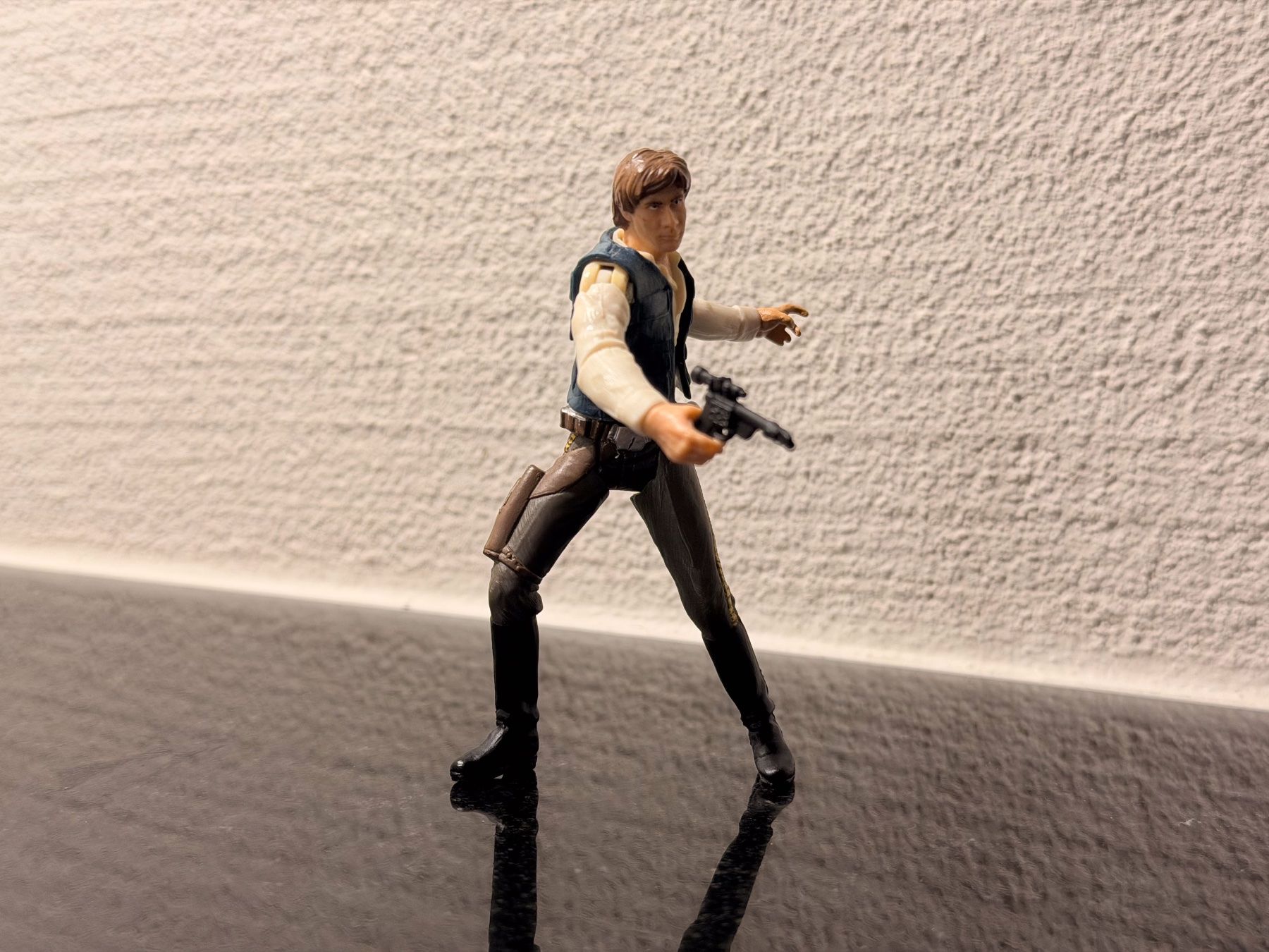 Star Wars Statuette: Hasbro Star Wars Han Solo Figur – Usato da Reinach BL venduto da Graphix 3