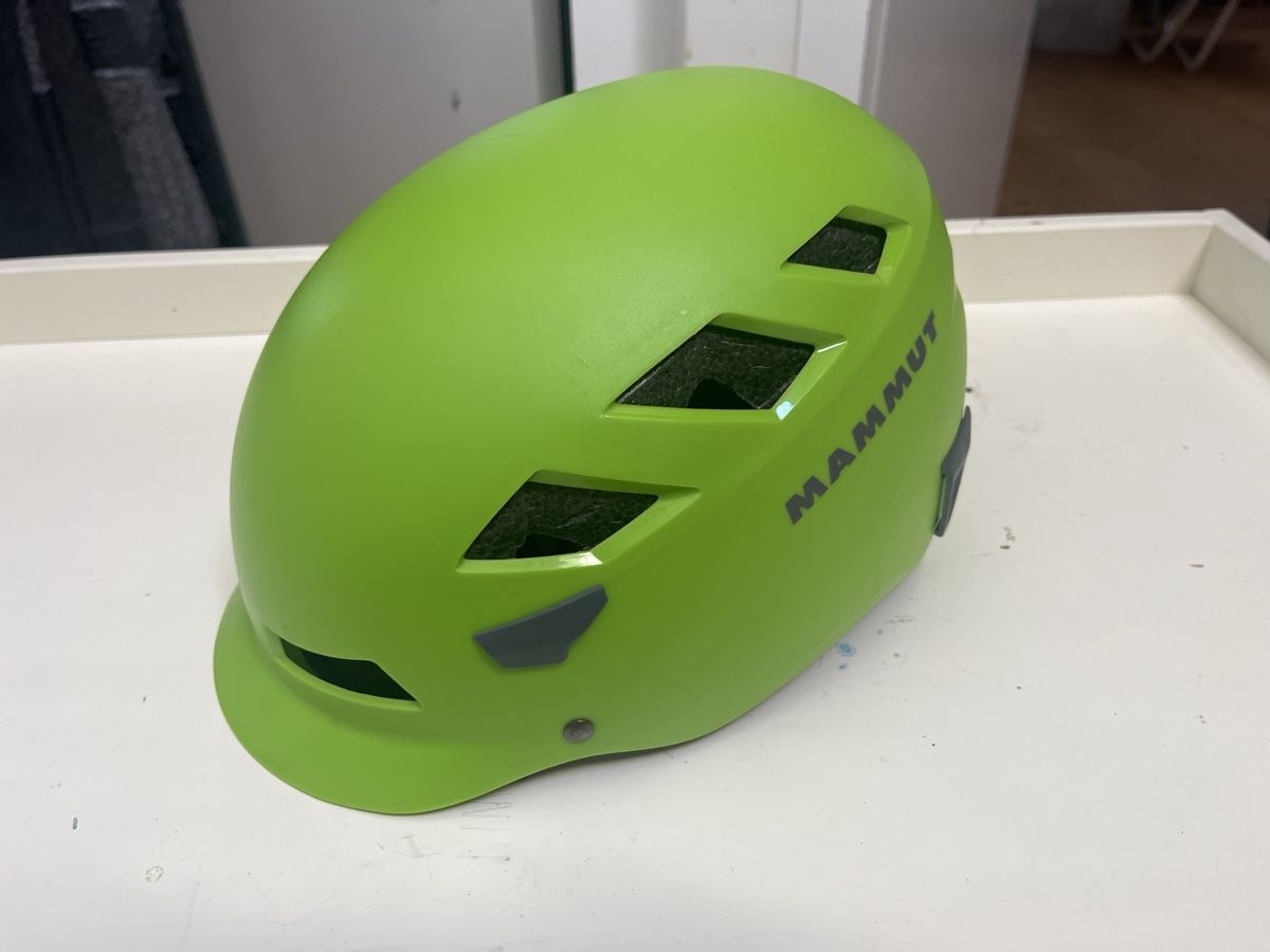 Mammut Casques: Mammut "el cap" - Kletterhelm / Bergsteigerhelm – D'occasion à Luzern par overanddonewth 1