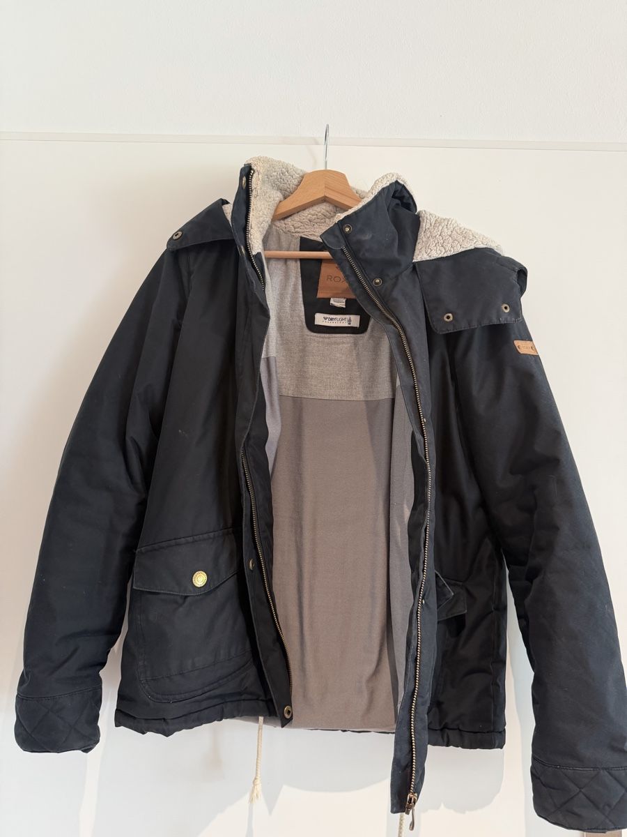 Jacken: Roxy Winterjacke, Grösse M – Gebraucht aus Uetikon am See von Dschole 1
