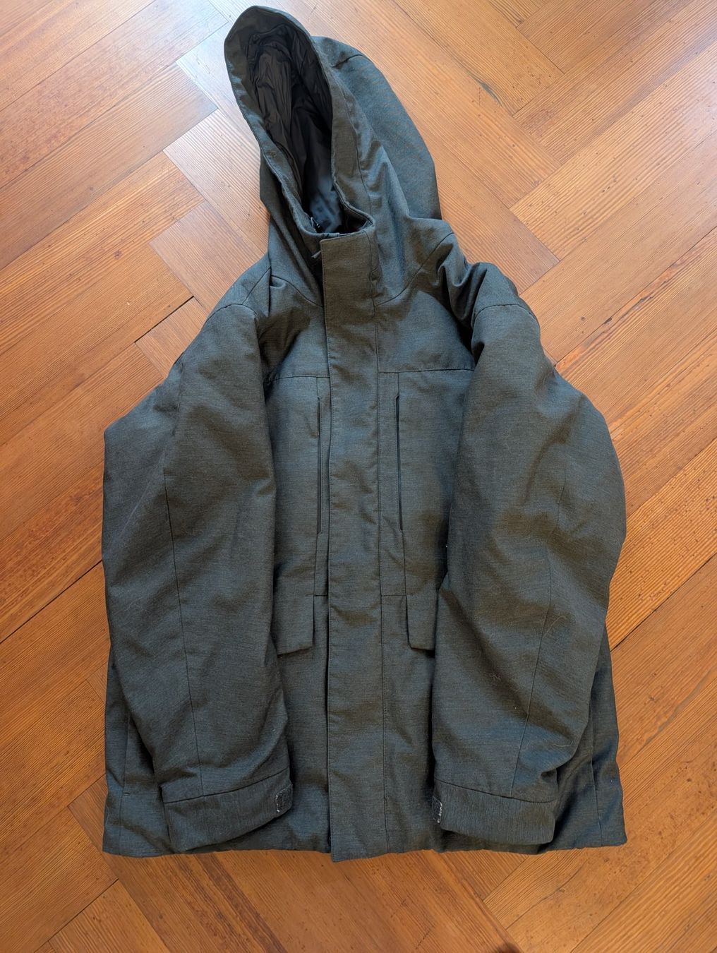 Uniqlo Giacche: Uniqlo Jacke Grösse M – Usato da Bern venduto da Rast 1