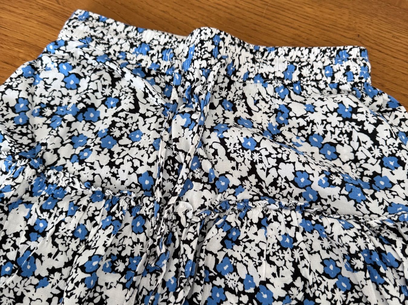 Zara Gonne: Hosenrock Zara, size XS – Usato da Sissach venduto da laura.x4 1