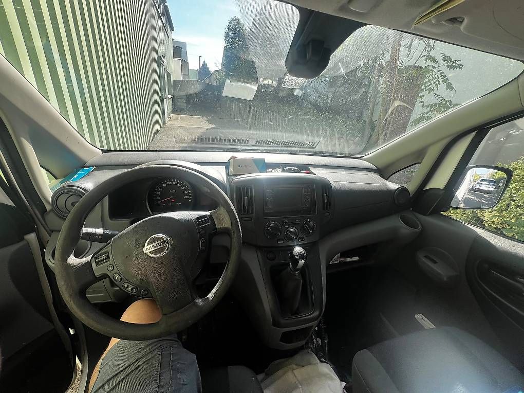 Veicoli commerciali: Nissan NV200 – Usato da Münchenstein venduto da leo_6vv5 4