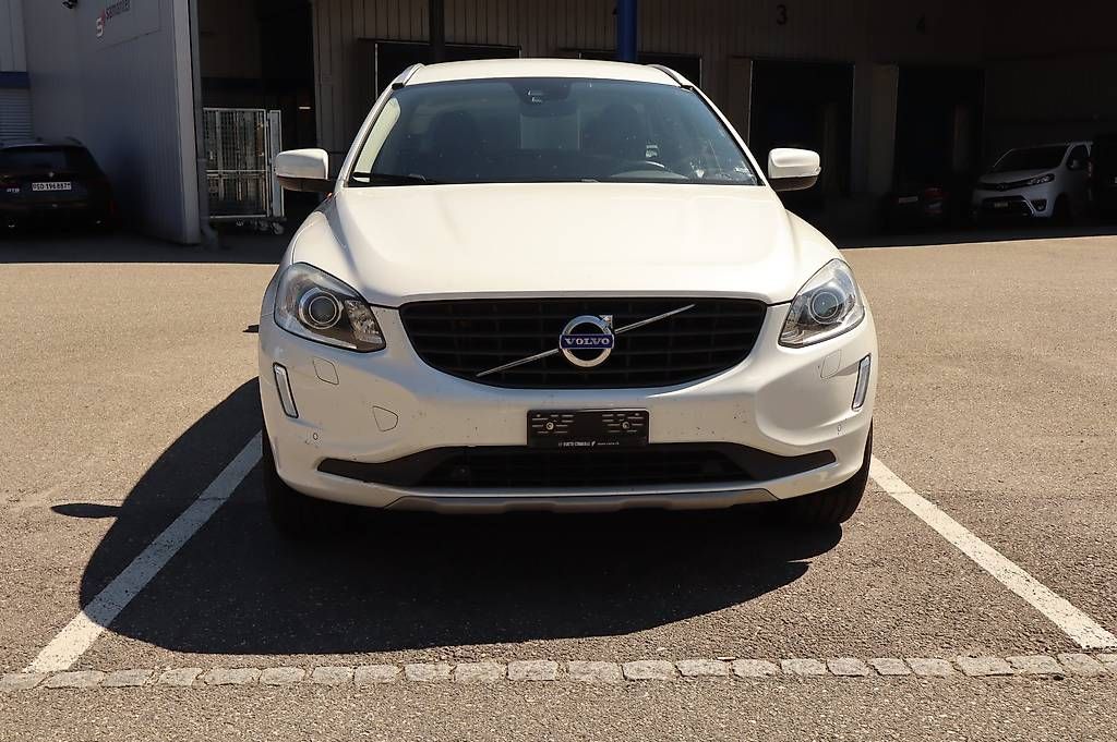 Autos: XC60 D5 AWD OceanRace – D'occasion à Derendingen par per_gwh9