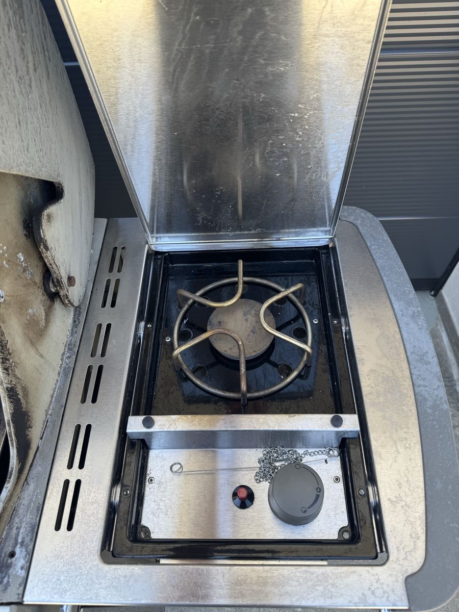 Grills: Grill Weber Summit, S470 – Gebraucht aus La Neuveville von fla_wy8s 3