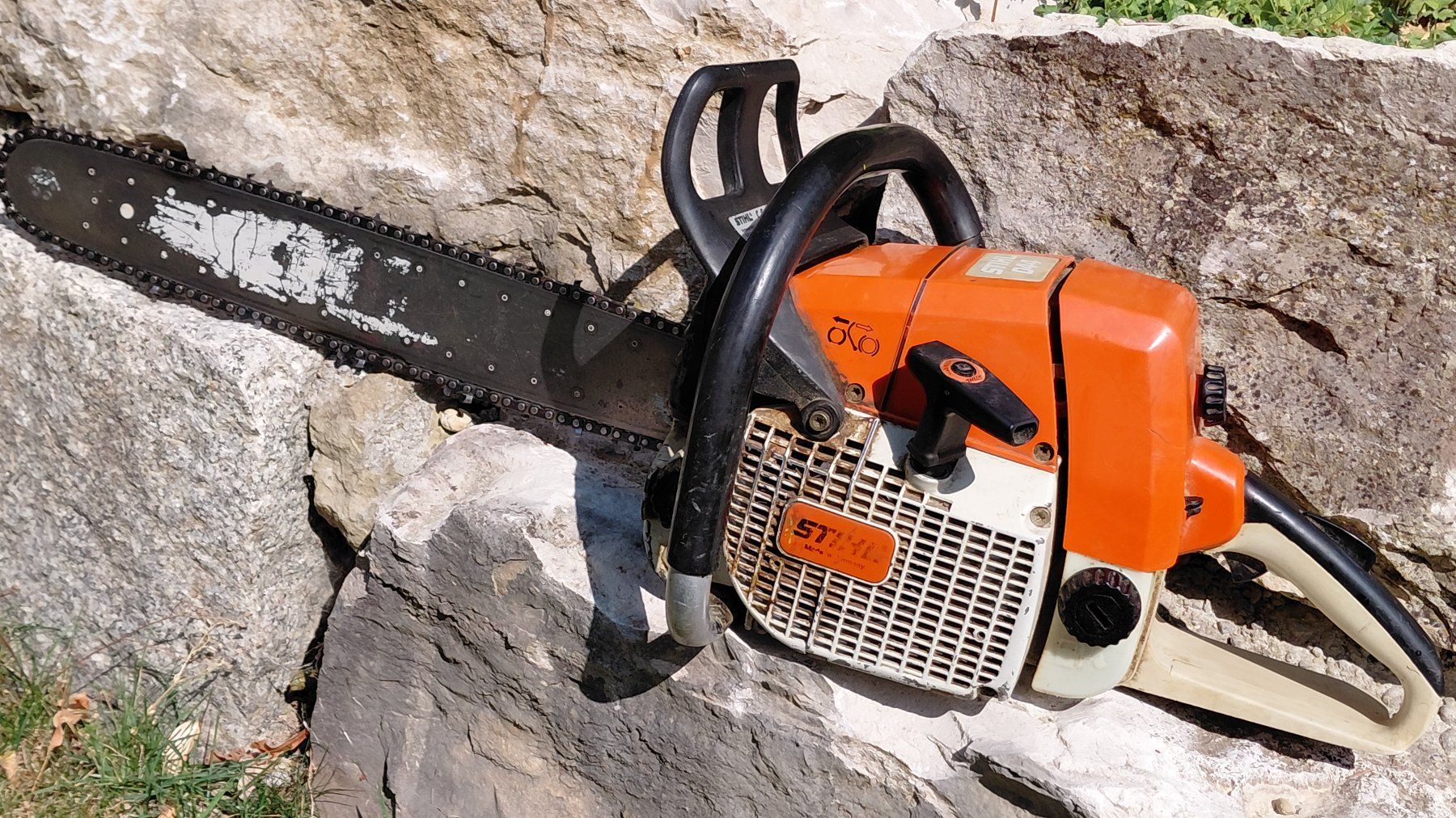 Stihl Scies: Profi Motorsäge Stihl 044 – D'occasion à Niederhasli par Tigerproduct 6