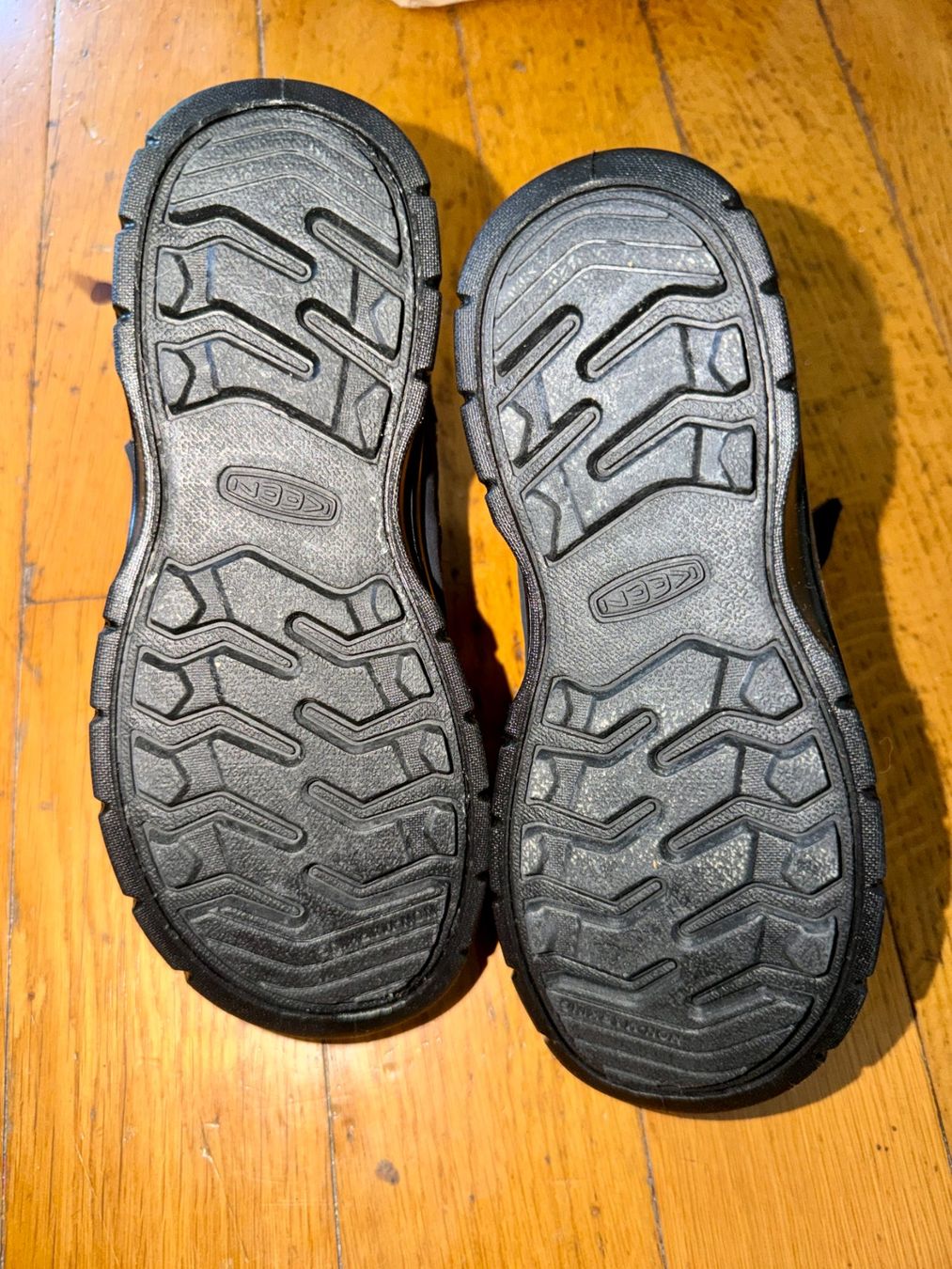 Keen Scarpe da uomo: Keen Trekkingschuh Gr.34 Neu – Nuovo (secondo la descrizione) da Spreitenbach venduto da EdTasch 1