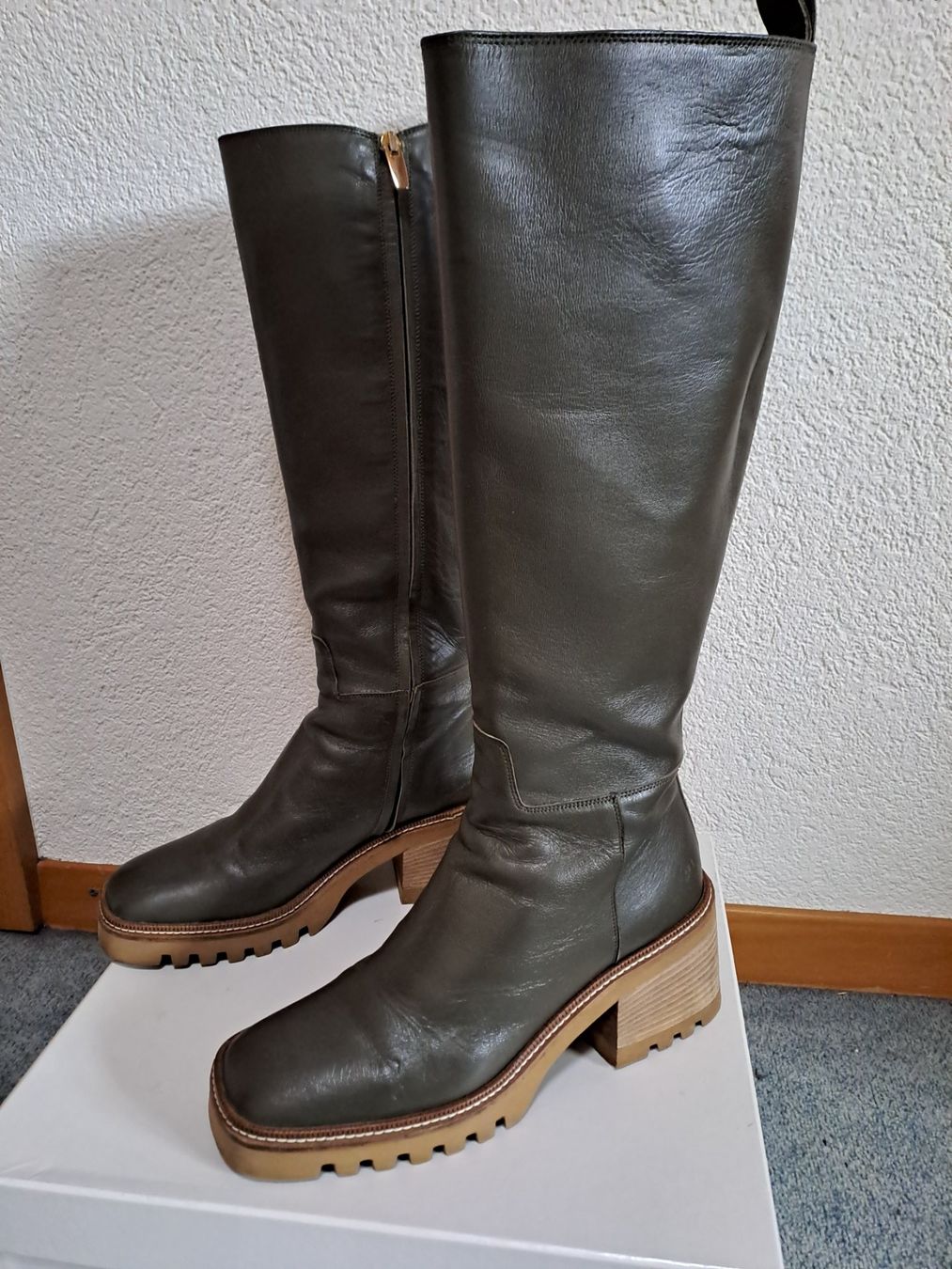 Scarpe da donna: Hochwertiger Lederstiefel, Gr. 38, NP 420.-- – Usato da Frauenfeld venduto da Andadaa