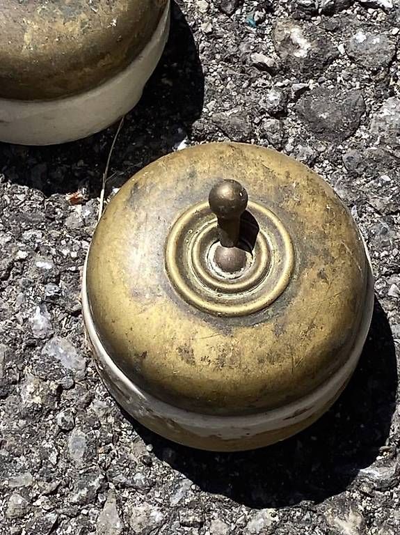 Interruttori: Anciens interrupteurs – Usato da St-Maurice venduto da kikan22 2