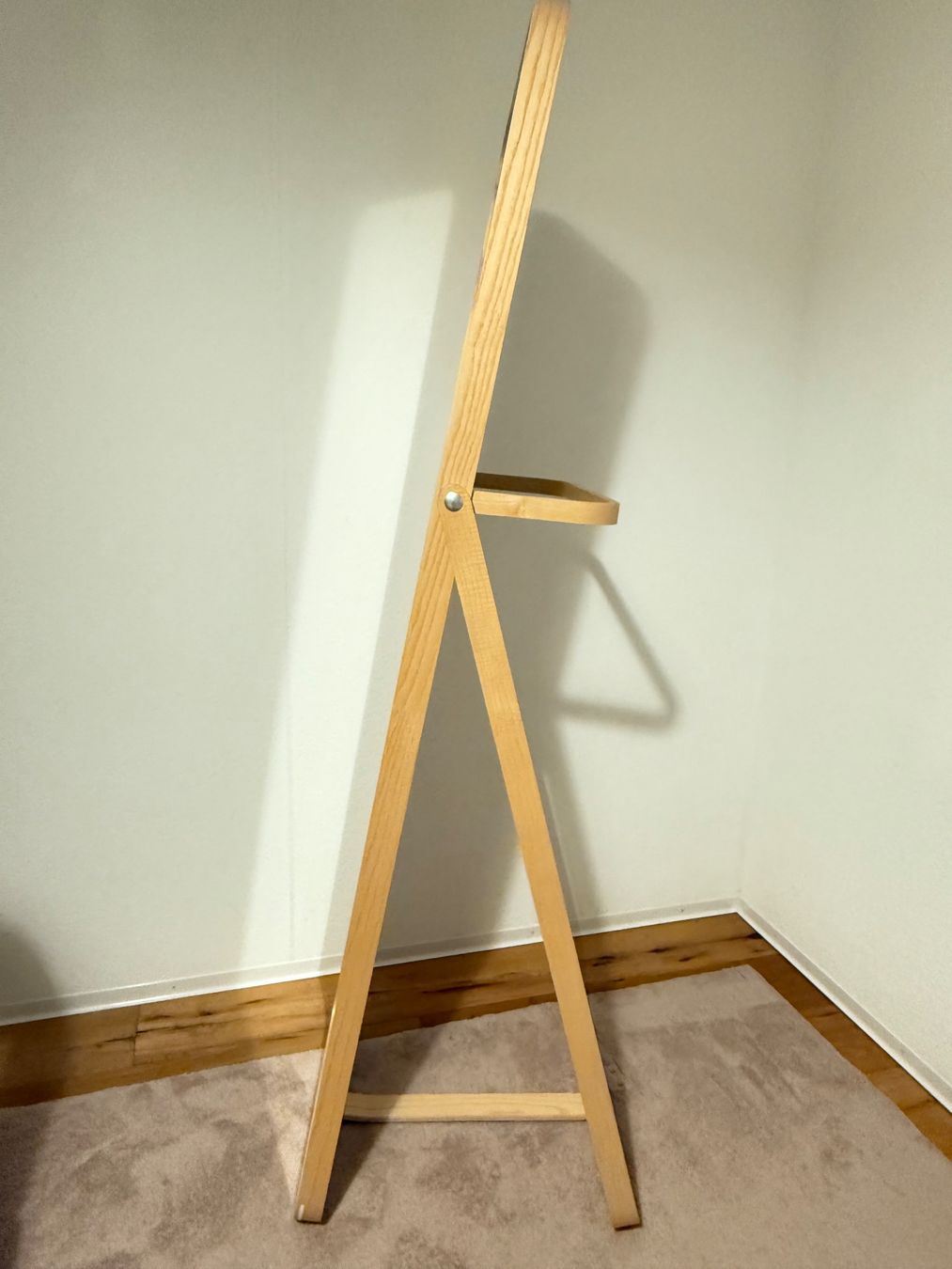 Ikea Specchi: IKEA Full-Length Standing Mirror – Excellent Condition – Usato da Pratteln venduto da ole_lm65 2