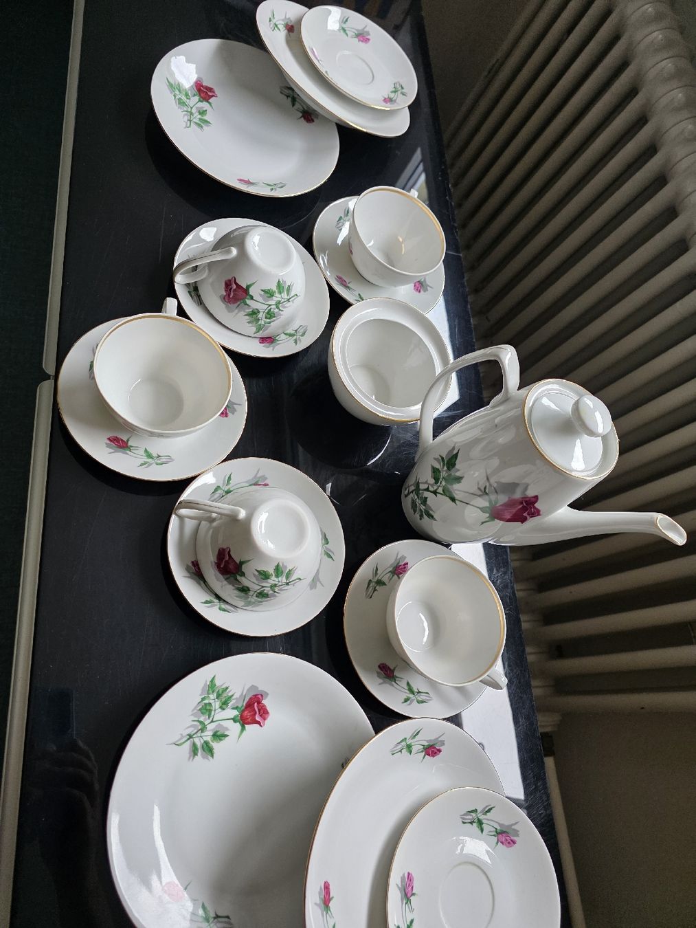Set di piatti: Kaffee oder Tee set für 5 Personen – Usato da Basel venduto da soomer 3