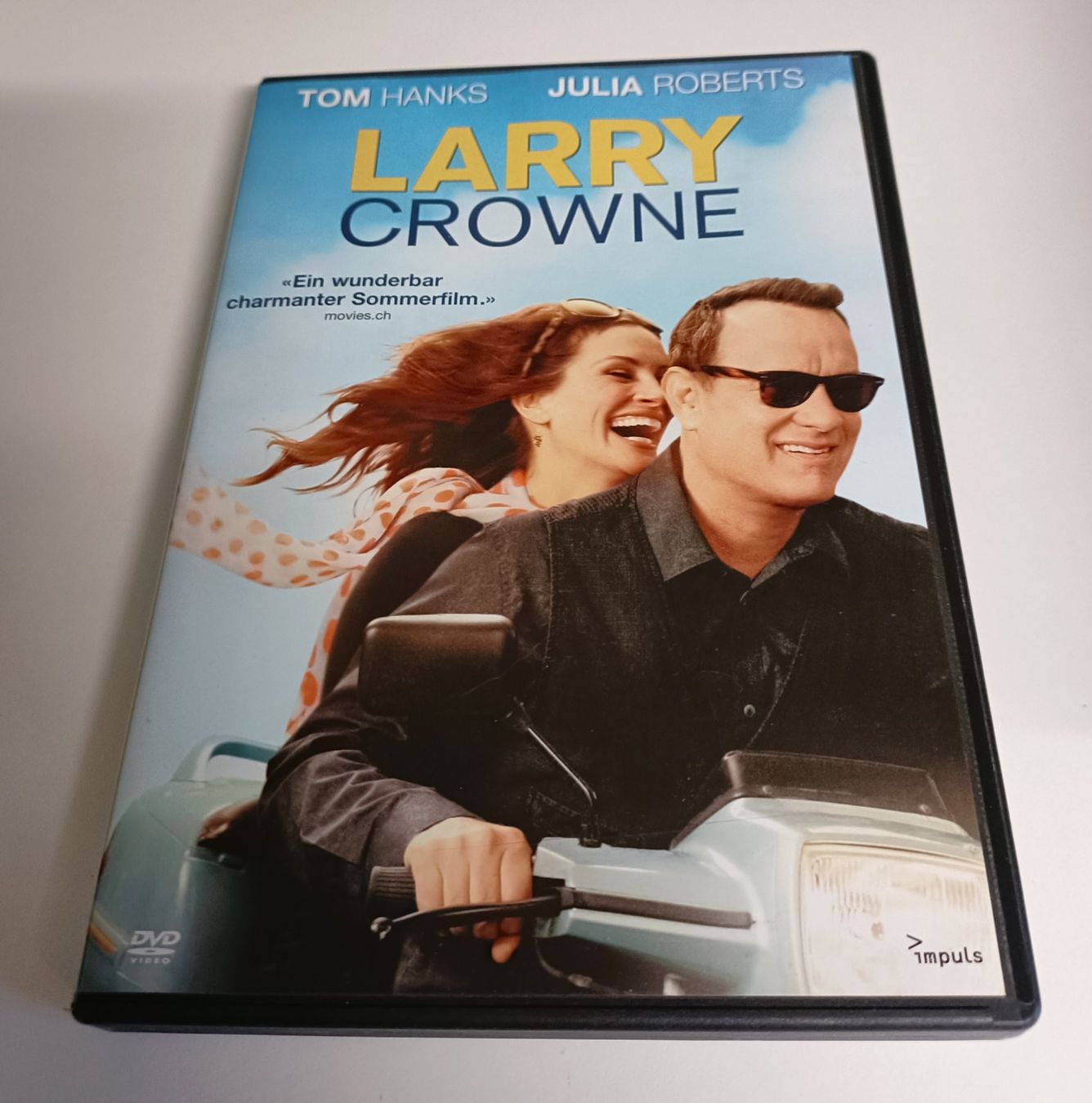 Tutti i DVDs: Larry Crowne DVD - Tom Hanks, Julia Roberts – Usato da Köniz venduto da Movieportal007