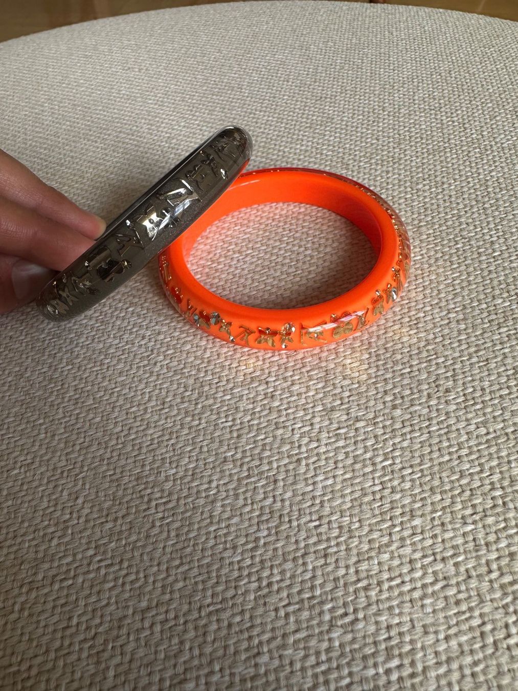 Louis Vuitton Bracciali & Braccialetti: Louis Vuitton Inclusion Thin Silver Grey Bracelet Bangle – Usato da zürich venduto da jane_l 3