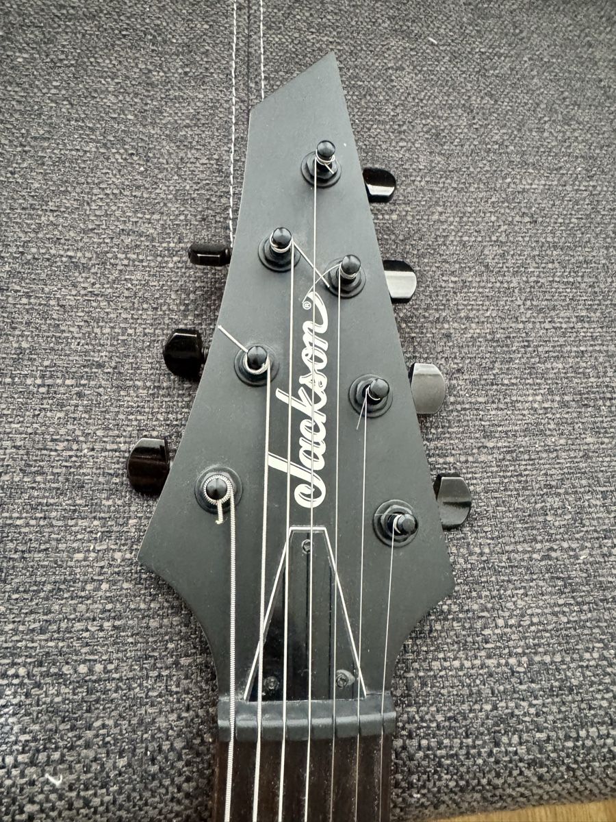 Jackson Strumenti musicali: Jackson JS22-7 7-Saiten Gitarre  – Nuovo (secondo la descrizione) da Lenzburg venduto da nfvs 3