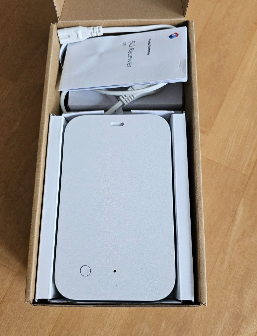 Nokia Modem & Router: Nokia 5G Receiver. fast mile. Weiss – Usato da Egnach venduto da hb_b 3