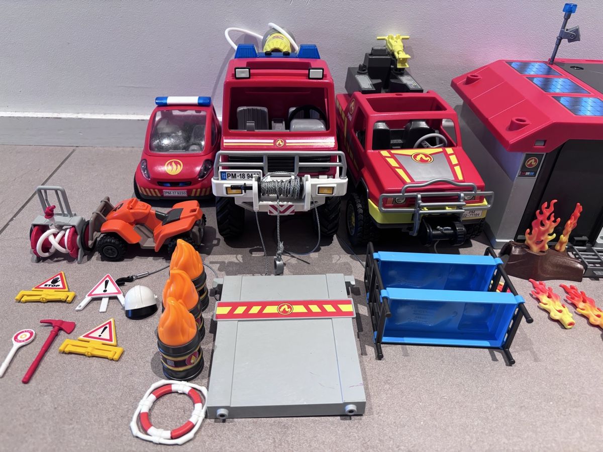 Playmobil Giocattoli: Playmobil Feuerwehr Set – Usato da Menzingen venduto da gispat 2