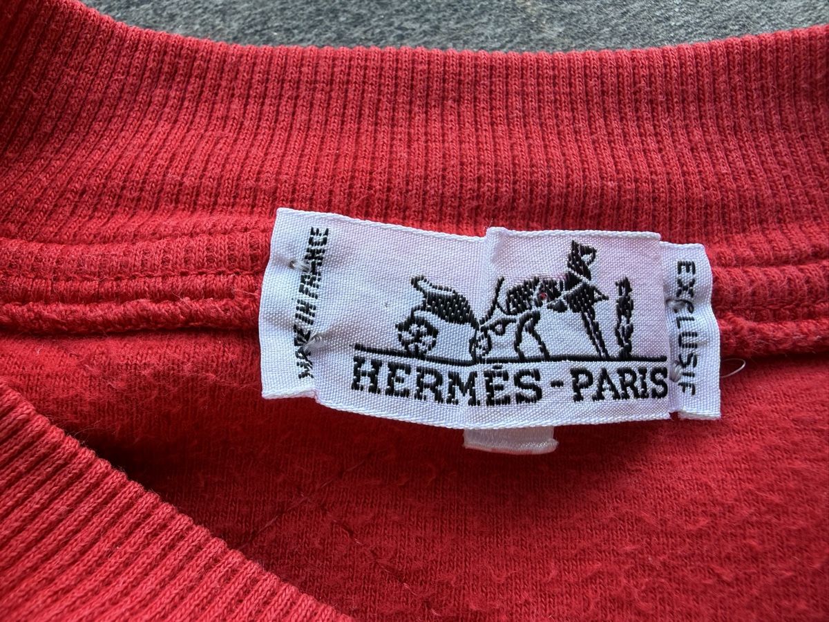 Hermès Pulls & Sweat-shirts: Hermès Paris Pullover rot Grösse M guter Zustand – D'occasion à Solothurn par Congela 2