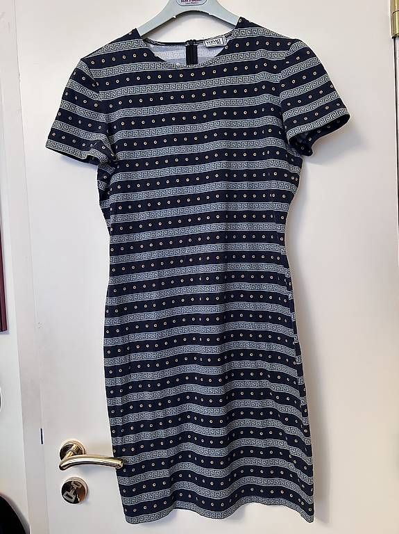 Versace Vestiti: Versace patterned dress – Usato da Genève venduto da mar_f82s