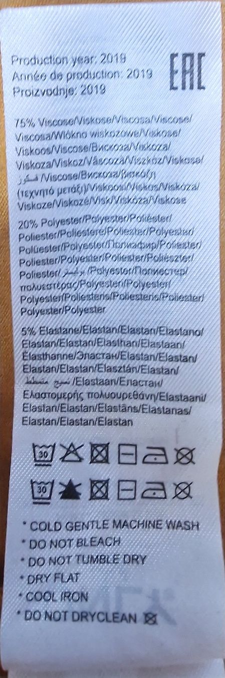 Only T-Shirts: ONLY T-Shirt, Grösse M, Senfgelb, neuwertig – Neu (gemäss Beschreibung) aus Falera von Fudax 1