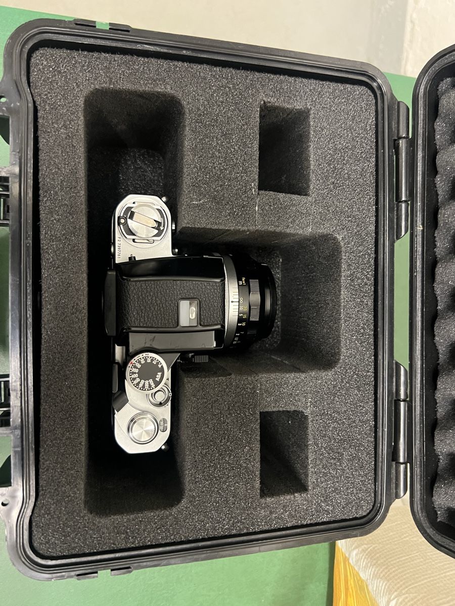 Nikon Fotocamera: Nikon F2 mit S C Objektiv  – Usato da Zürich venduto da jao_2bx7