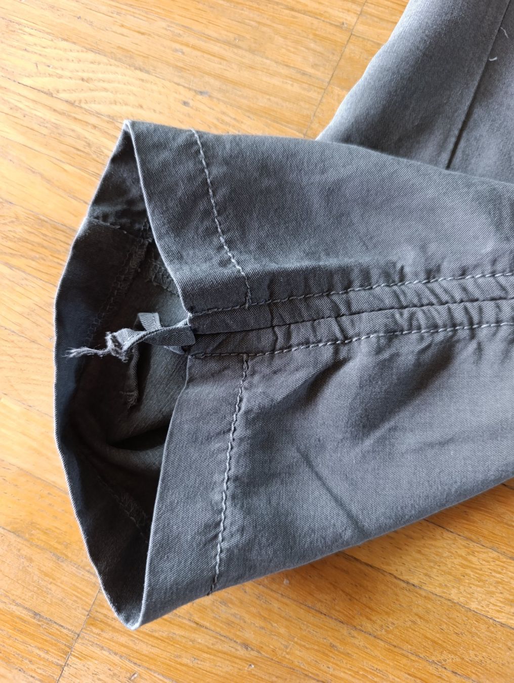 Pantaloni: Damen Capri Gr 36 – Usato da Zürich venduto da VorlonShadow 4