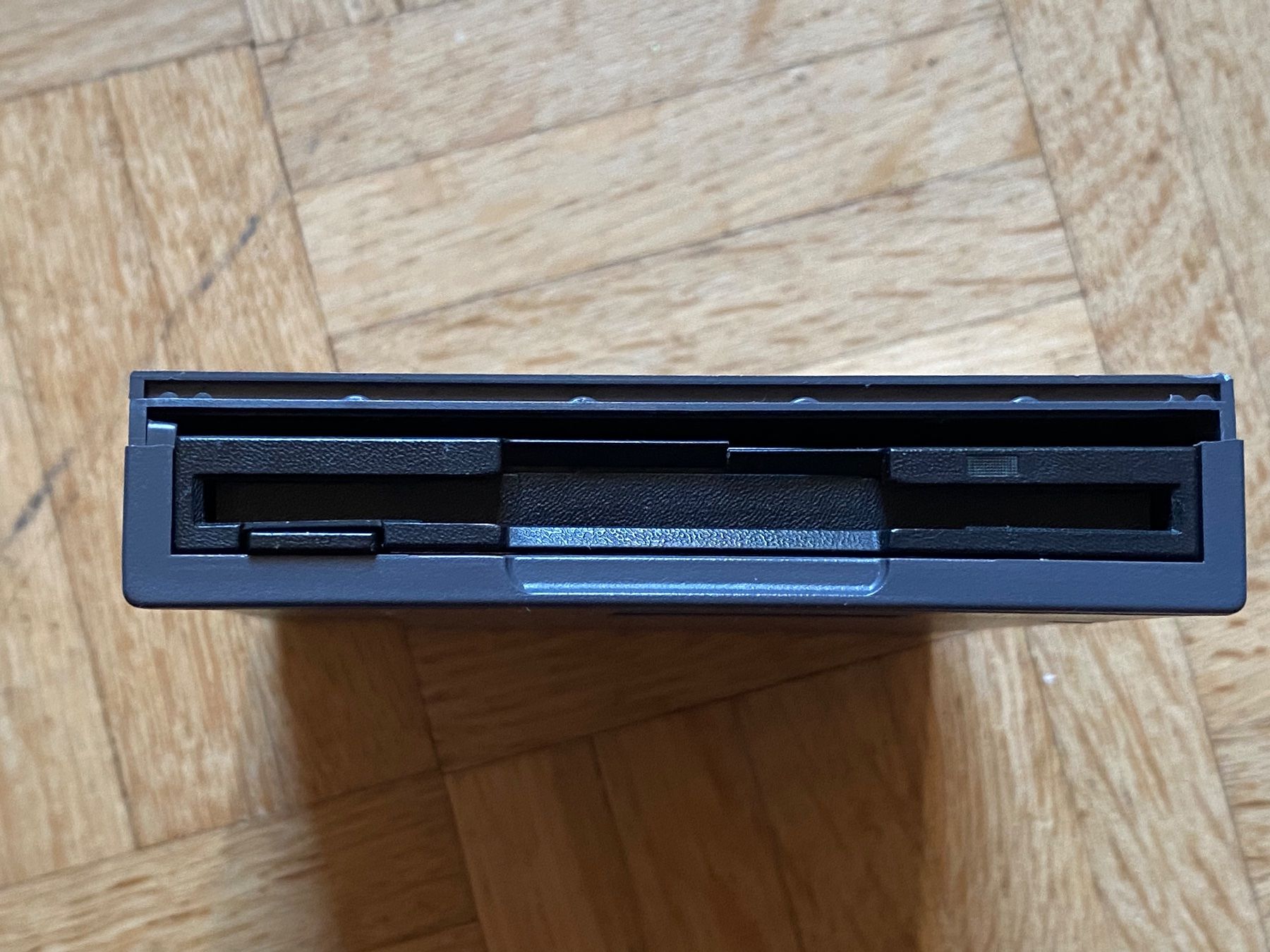 Notebook: Floppy für alte Notebooks – Difettoso da Adliswil venduto da synchrot 2