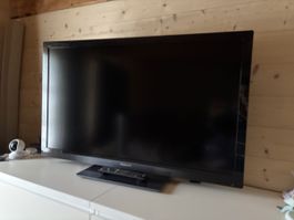 42 Zoll Panasonic Full HD TV