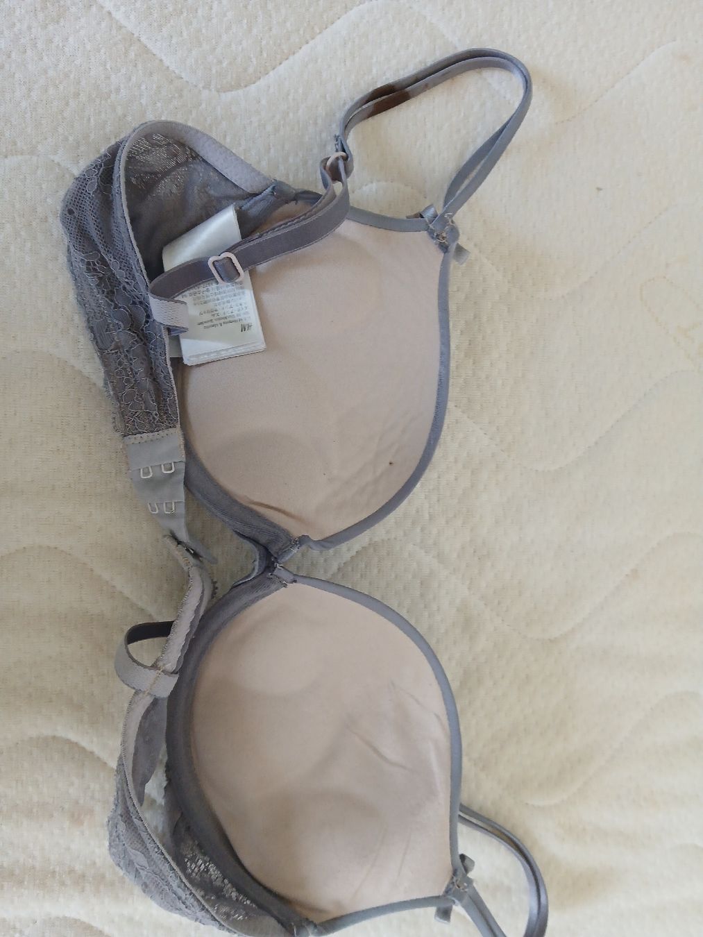 Sonstige Unterwäsche: H&M Bra grey size 75A EU new – Gebraucht aus Dübendorf von rol_fm6d 1